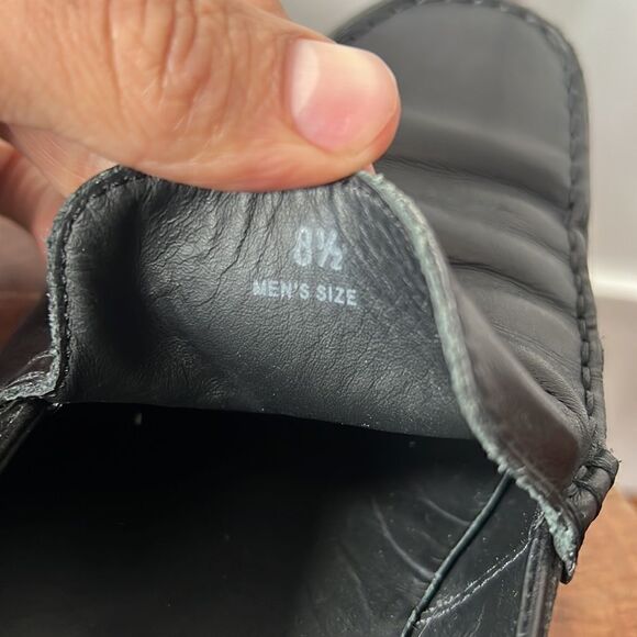 Tod’s Driving Loafers - Picture 12 of 12